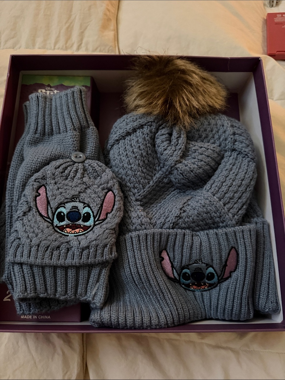Kids Grey Knit Beanie & Glove Set with Stitch Character